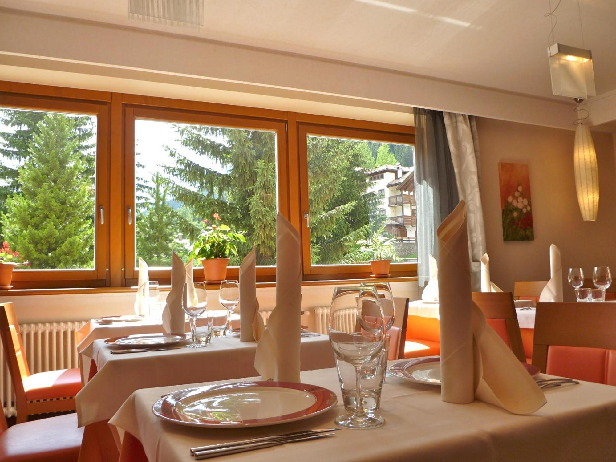 Hotel Relais San Giusto Campitello di Fassa Exterior foto