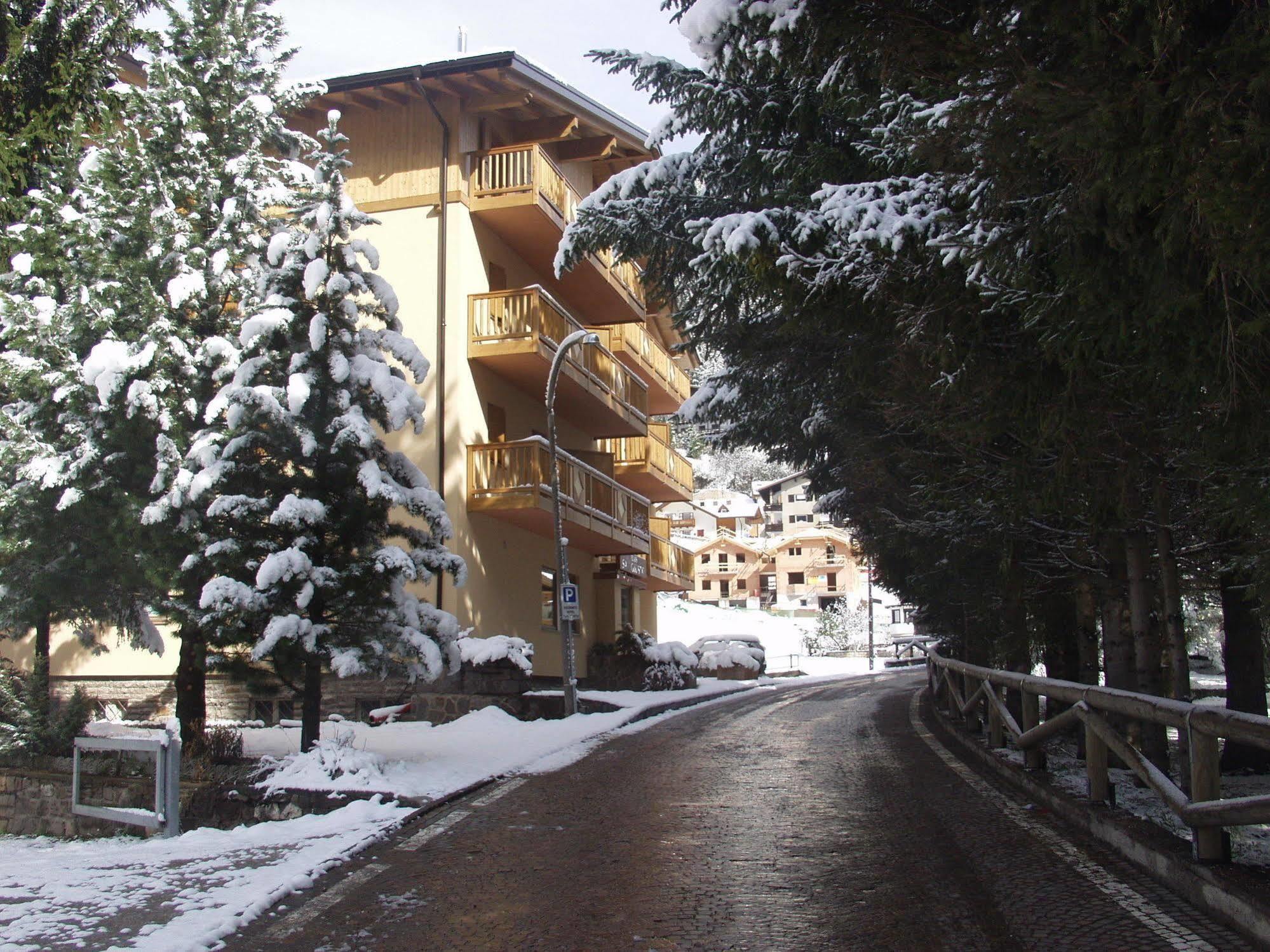 Hotel Relais San Giusto Campitello di Fassa Exterior foto